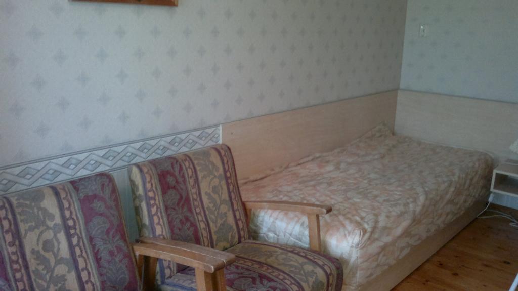 Transvaali 28 B&B Kuressaare Oda fotoğraf